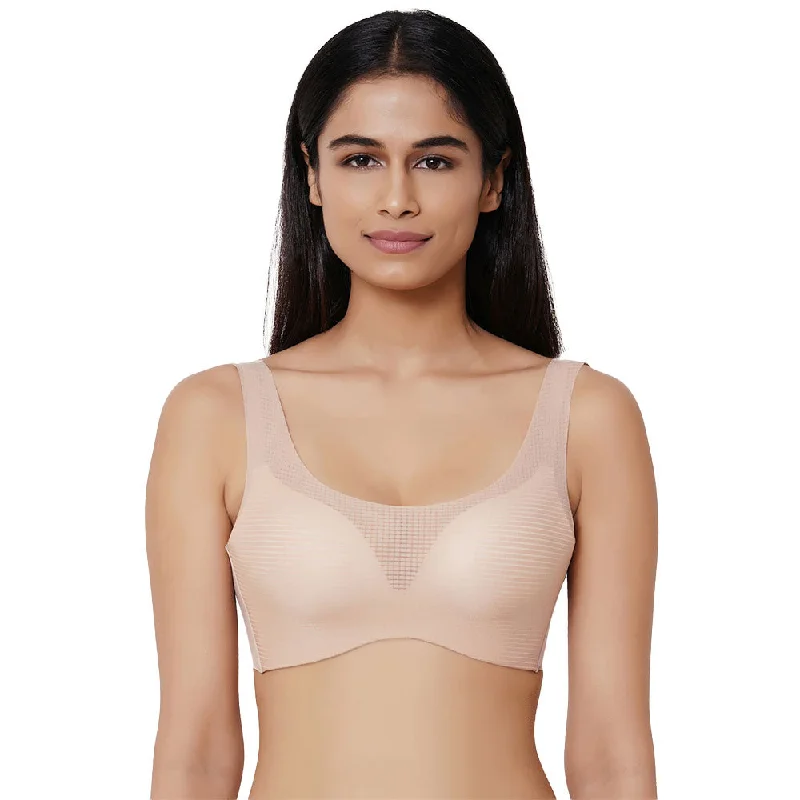 Aura Padded Non-wired 3/4th Cup Everyday Wear Full coverage Bralette - Beige