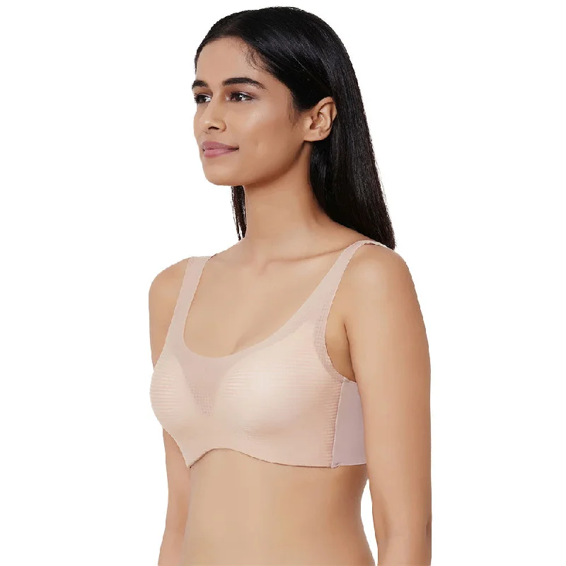 Aura Padded Non-wired 3/4th Cup Everyday Wear Full coverage Bralette - Beige