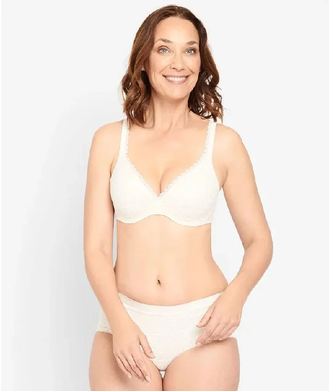 Berlei Barely There Lace Contour Bra - Ivory