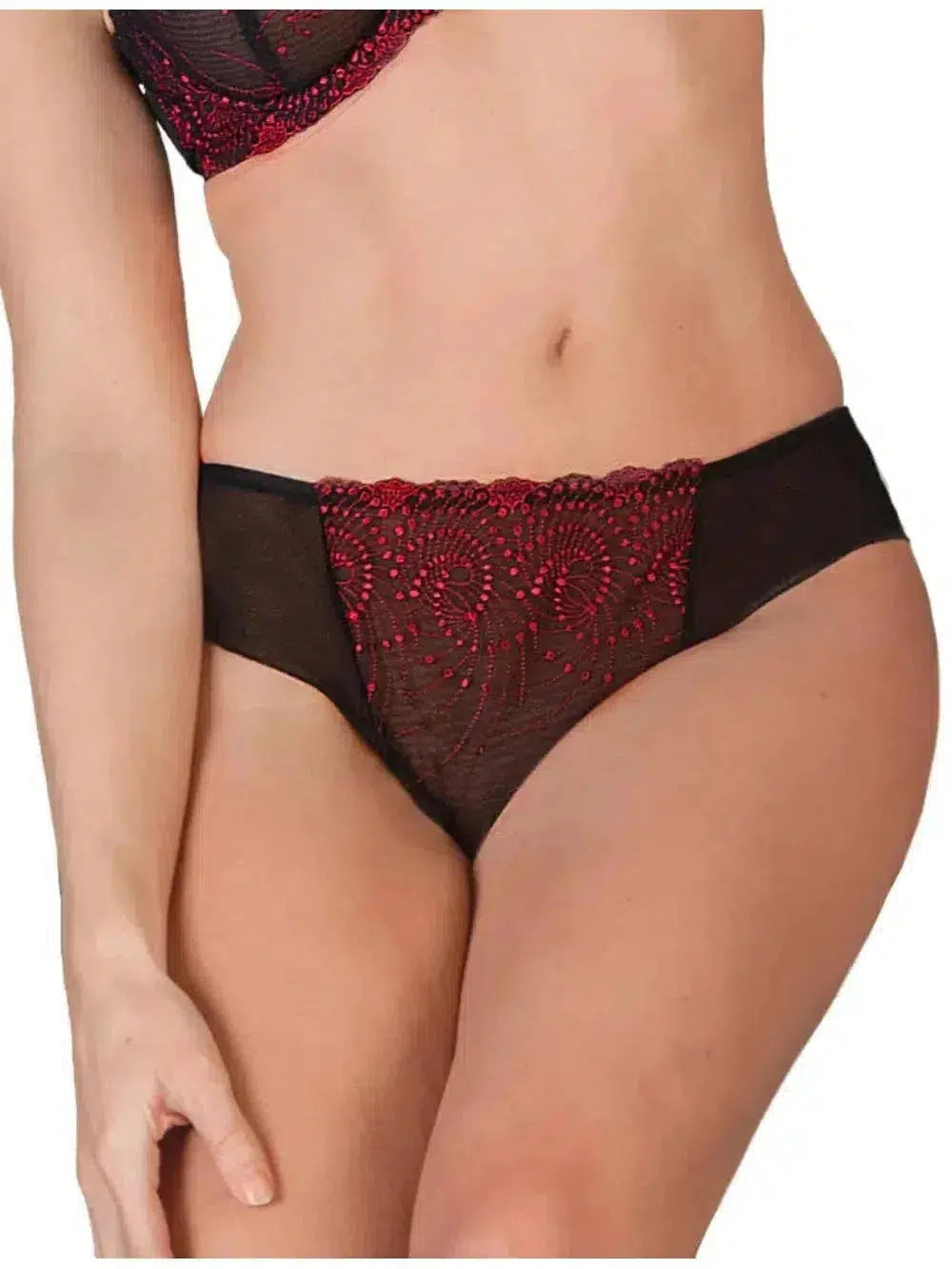 Black Red Nicole Tanga