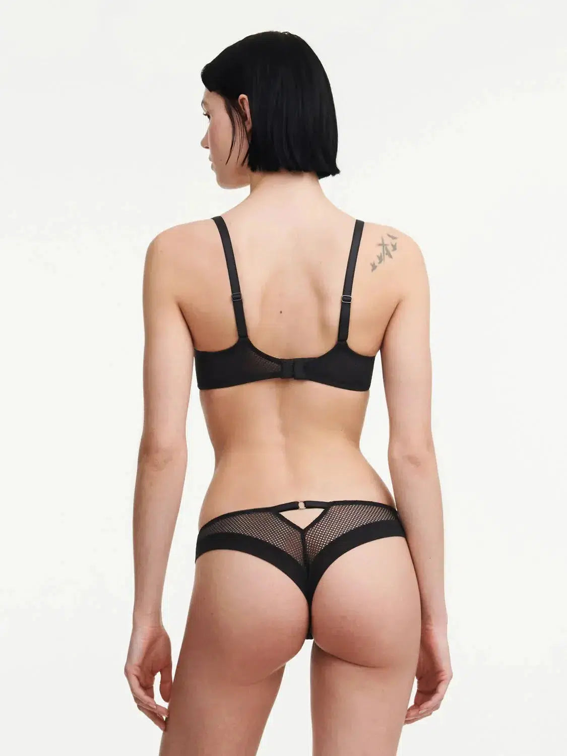 Fleurs Signature Black Leather Thong