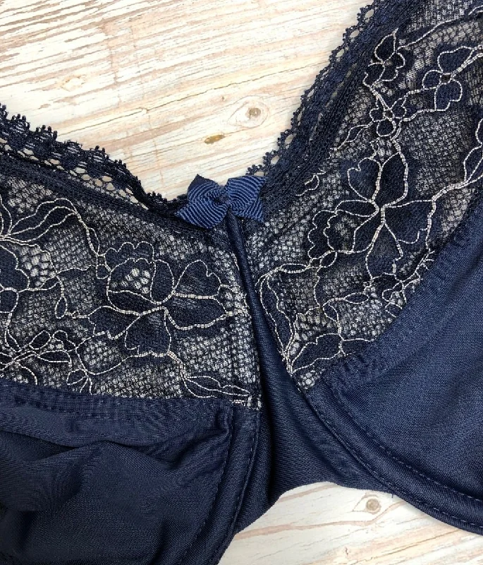 Navy Lace Trim Minimiser Bra