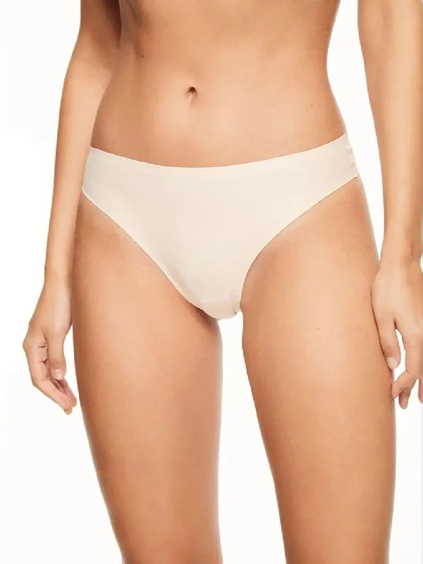 SoftStretch Seamless Thong