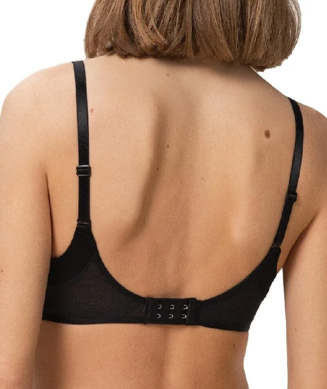 Triumph Airy Sensation Spacer T-Shirt Bra - Black