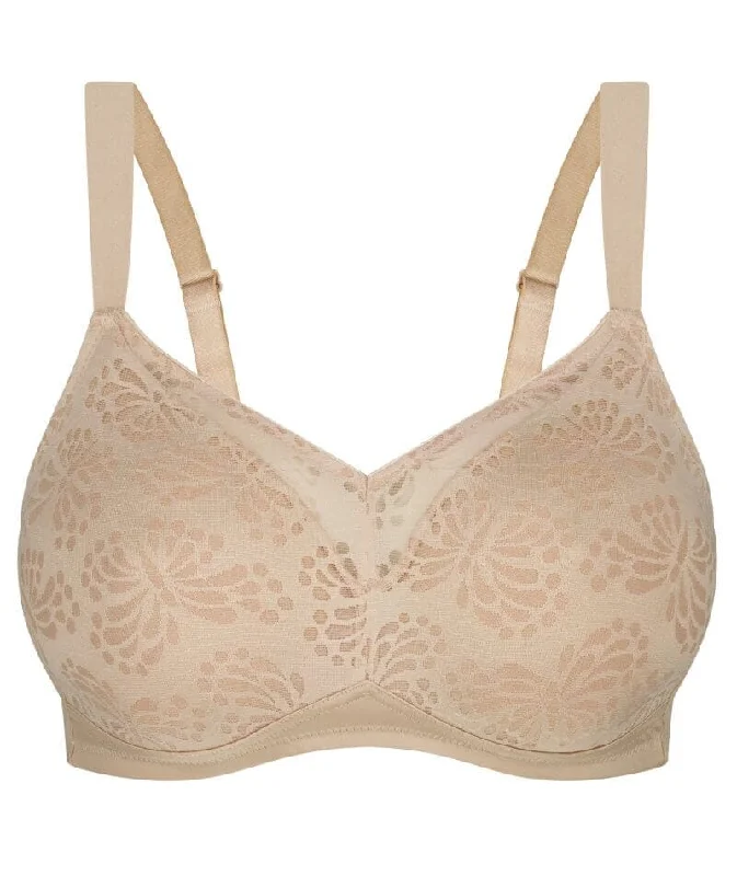 Triumph Lacy Minimiser Wire-Free Bra - New Beige