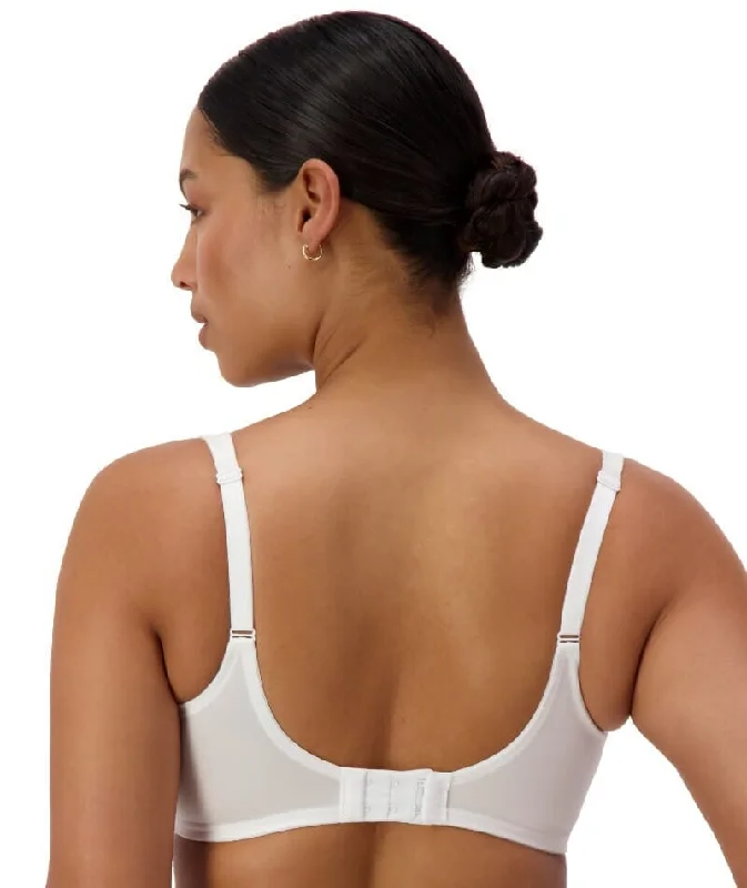 Triumph Lacy Minimiser Wire-Free Bra - White