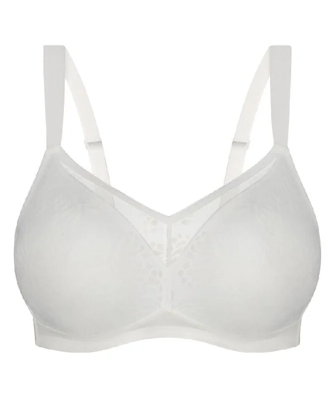 Triumph Lacy Minimiser Wire-Free Bra - White