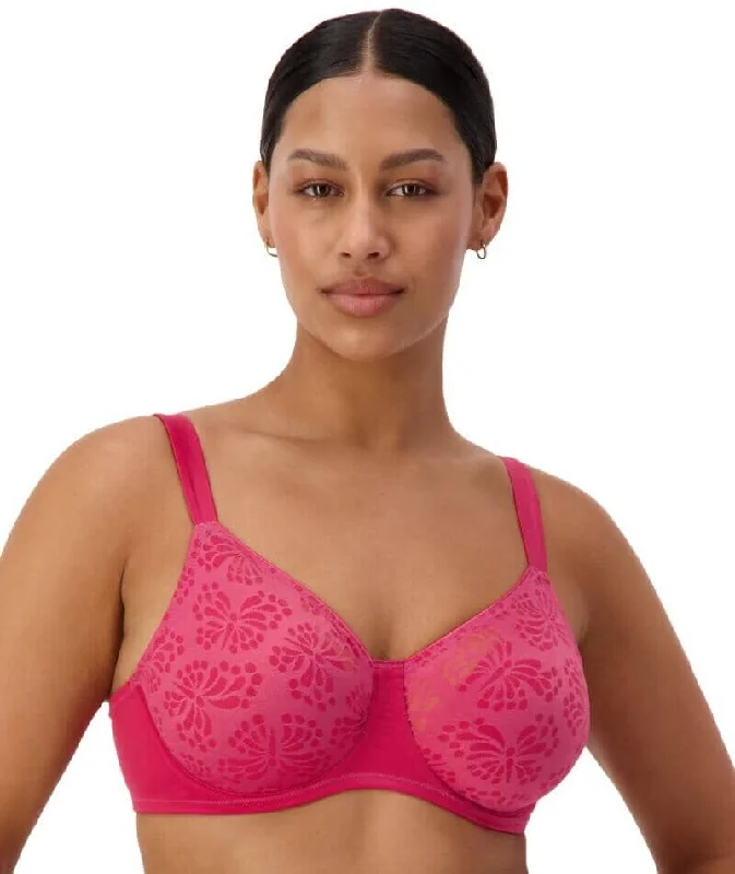 Triumph Lacy Minimizer Bra - Berry