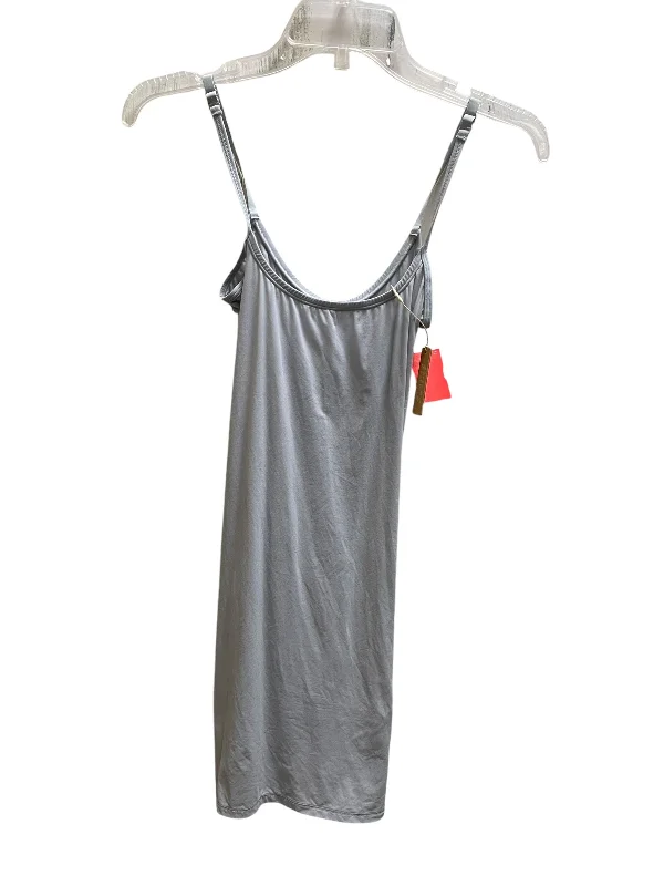 Dress Casual Short By Skims In Grey, Size: Xs