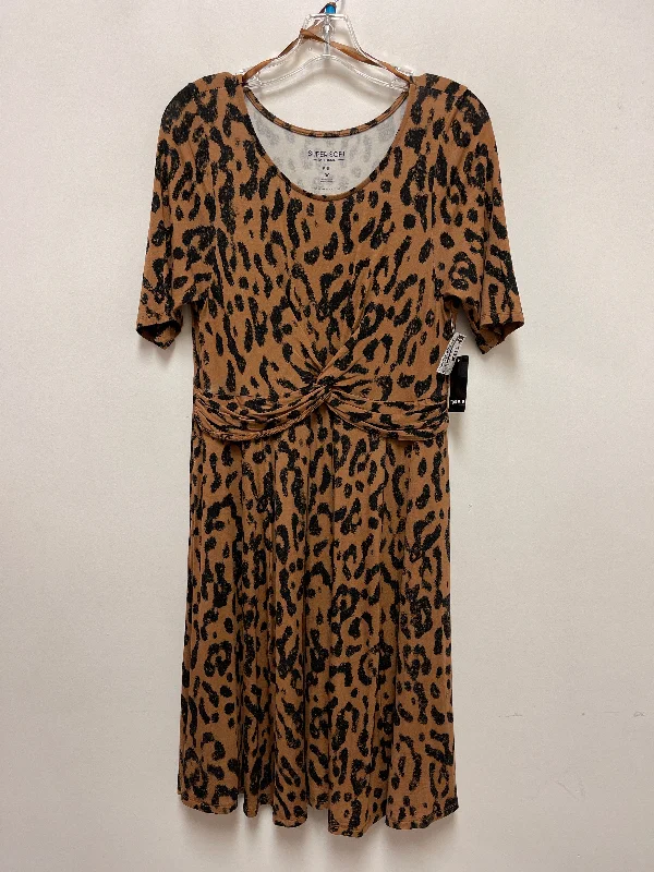 Dress Casual Short By Torrid In Animal Print, Size: L